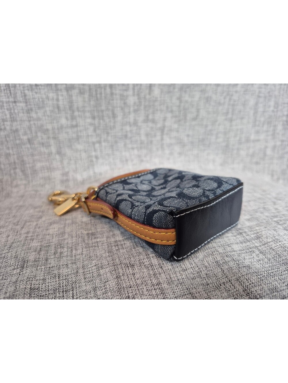 Coach Mini Val Duffle Bag Charm Keychain Signature Chambray C8223 NWOT - Picture 10 of 11